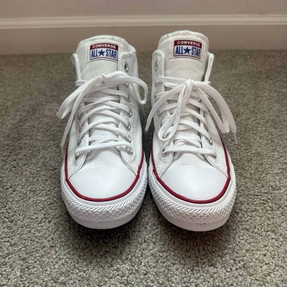 Women’s Converse Chuck Taylor All Star Madison Mid Sneakers. Never worn. No Box.